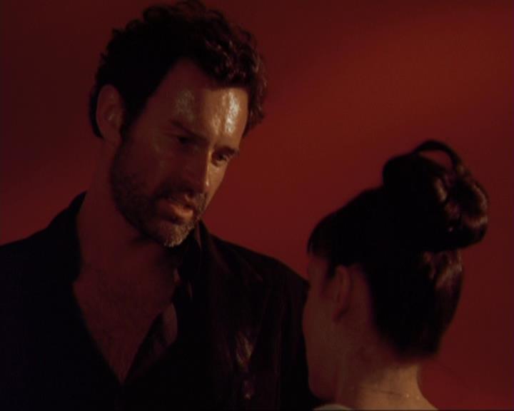 Charmed-Online-dot-422WitchWayNow0880.jpg