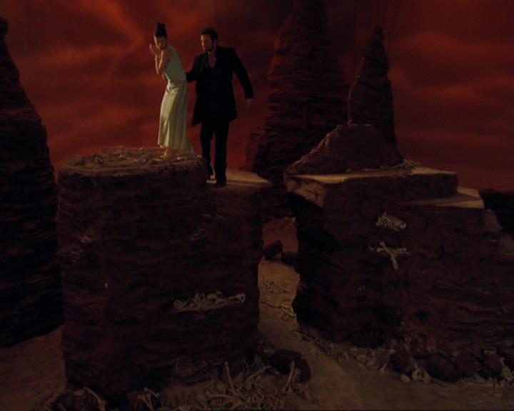 Charmed-Online-dot-422WitchWayNow0898.jpg