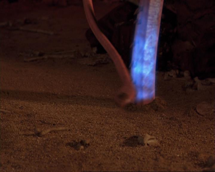Charmed-Online-dot-422WitchWayNow0903.jpg