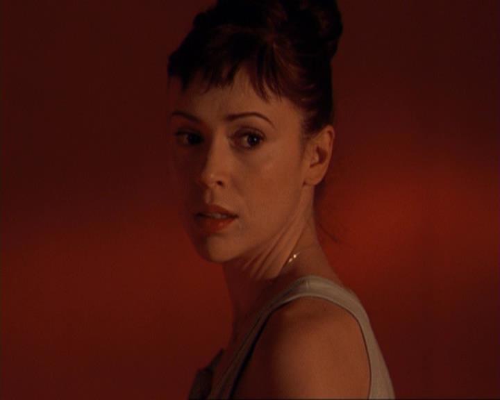 Charmed-Online-dot-422WitchWayNow0939.jpg
