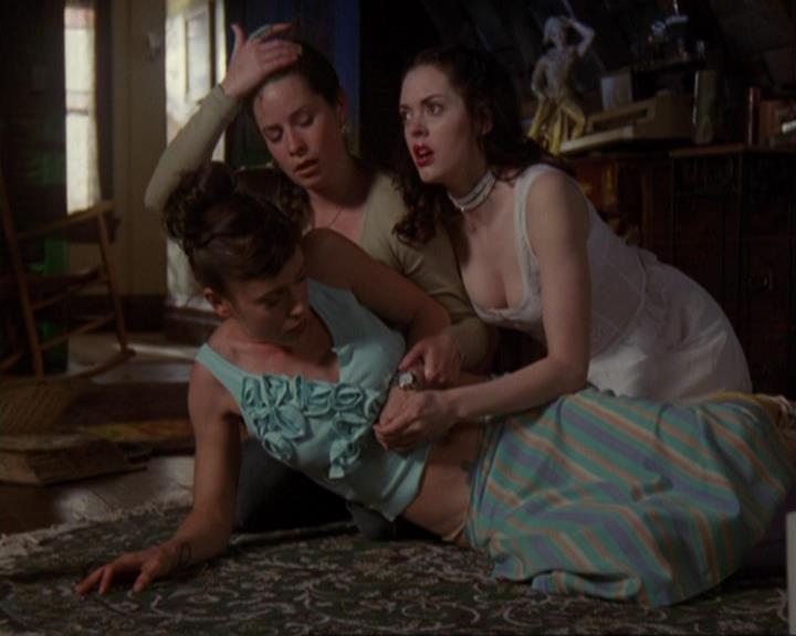 Charmed-Online-dot-422WitchWayNow0999.jpg