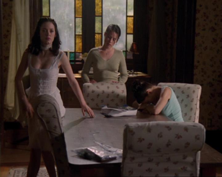 Charmed-Online-dot-422WitchWayNow1148.jpg