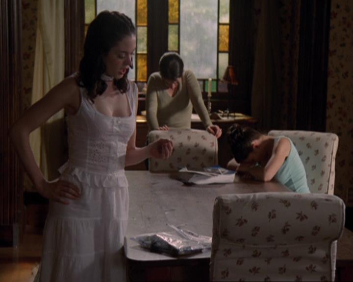 Charmed-Online-dot-422WitchWayNow1151.jpg