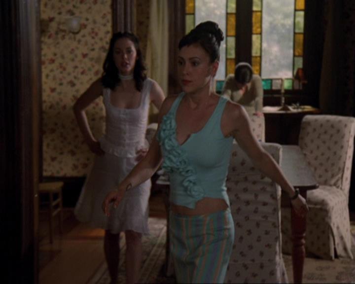Charmed-Online-dot-422WitchWayNow1172.jpg