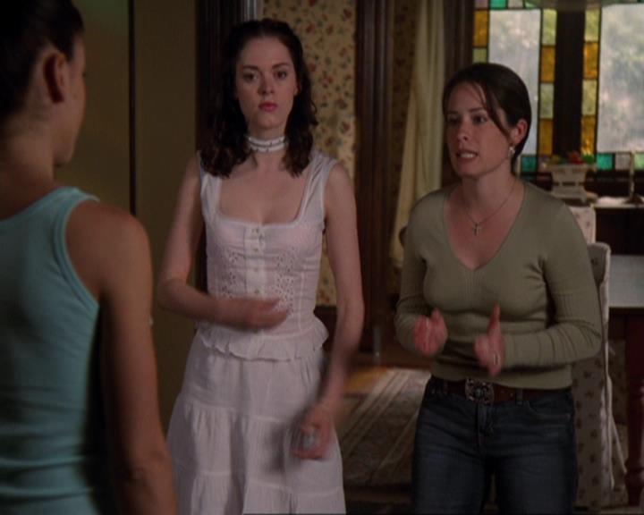 Charmed-Online-dot-422WitchWayNow1194.jpg Charmed-Online-dot-422WitchWayNow1194.jpg