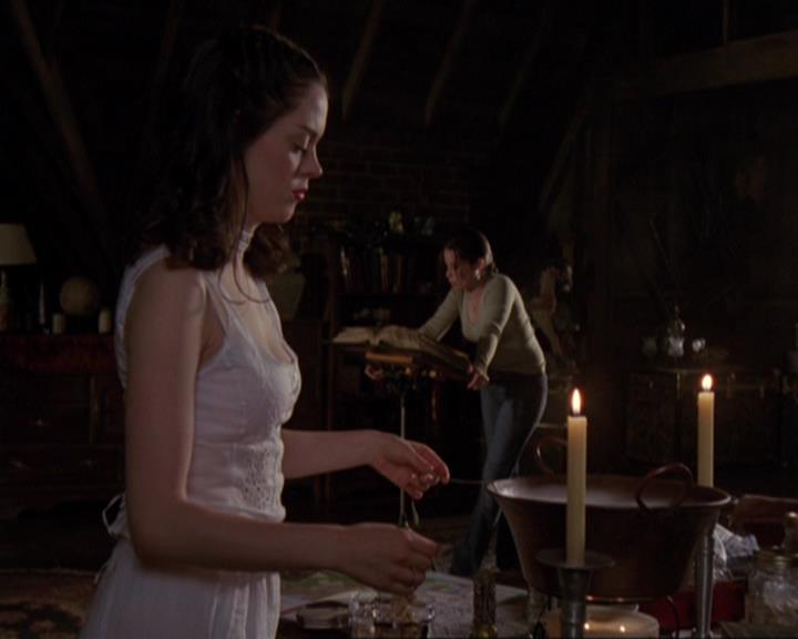 Charmed-Online-dot-422WitchWayNow1326.jpg