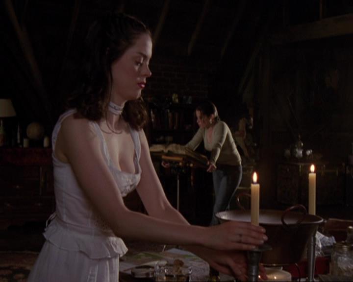 Charmed-Online-dot-422WitchWayNow1327.jpg