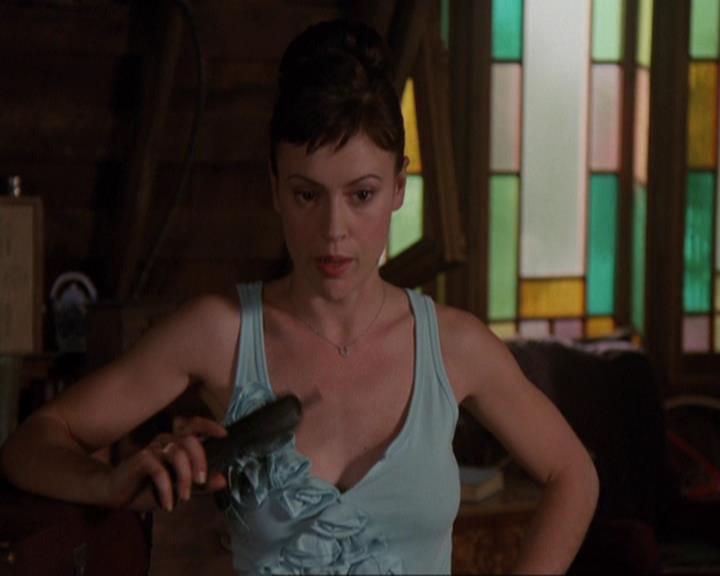 Charmed-Online-dot-422WitchWayNow1343.jpg