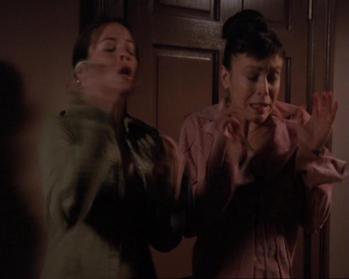 Charmed-Online-dot-422WitchWayNow1409.jpg