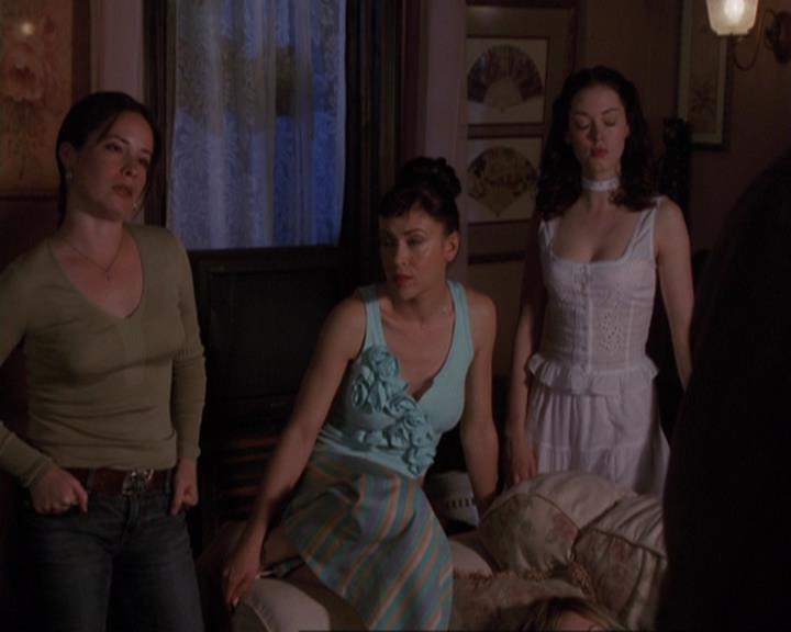 Charmed-Online-dot-422WitchWayNow1478.jpg