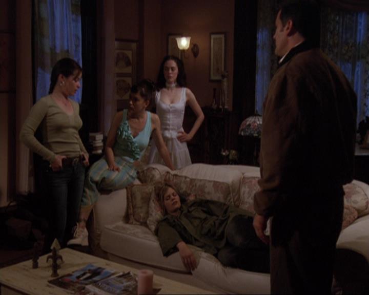 Charmed-Online-dot-422WitchWayNow1495.jpg