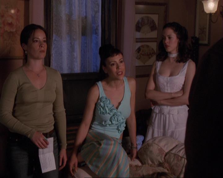 Charmed-Online-dot-422WitchWayNow1528.jpg