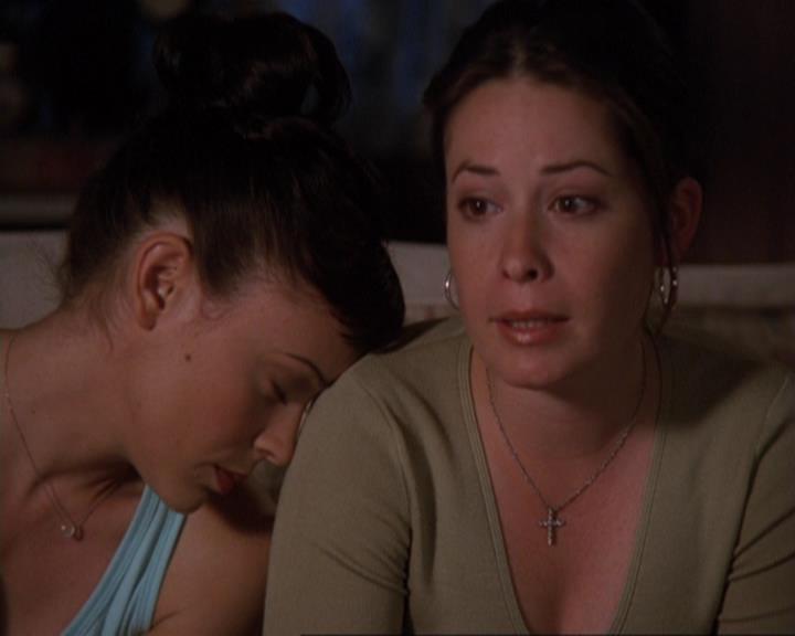 Charmed-Online-dot-422WitchWayNow1573.jpg