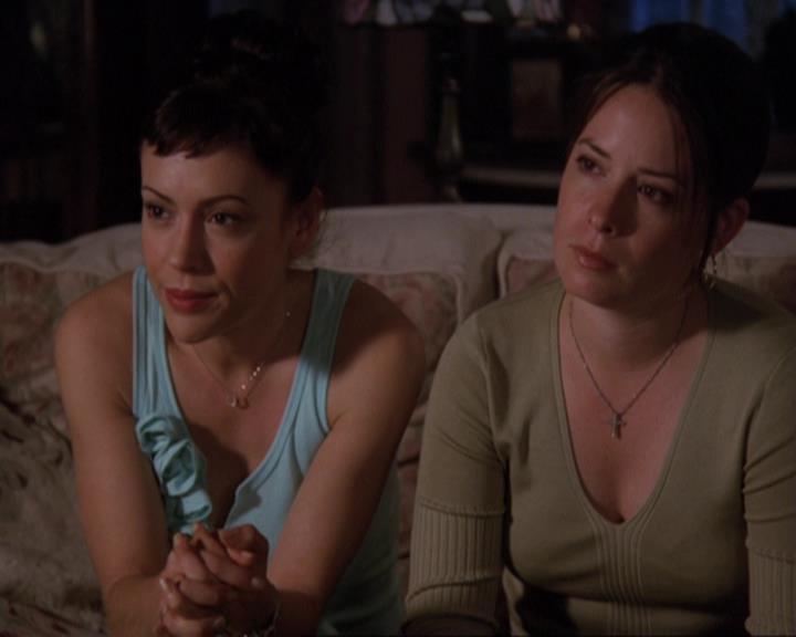 Charmed-Online-dot-422WitchWayNow1617.jpg