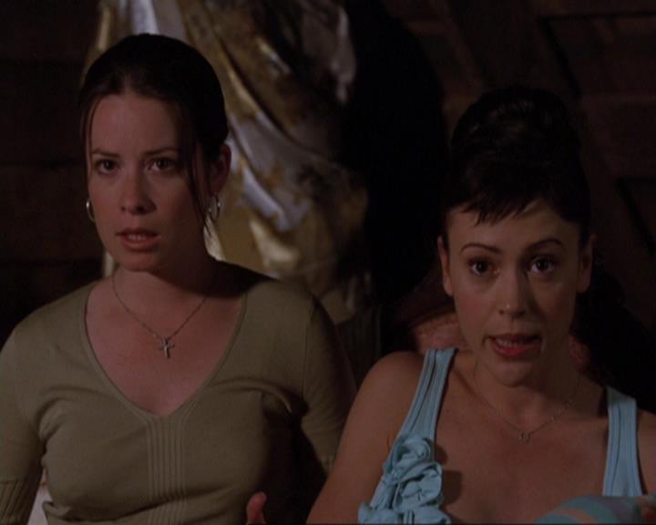 Charmed-Online-dot-422WitchWayNow1685.jpg