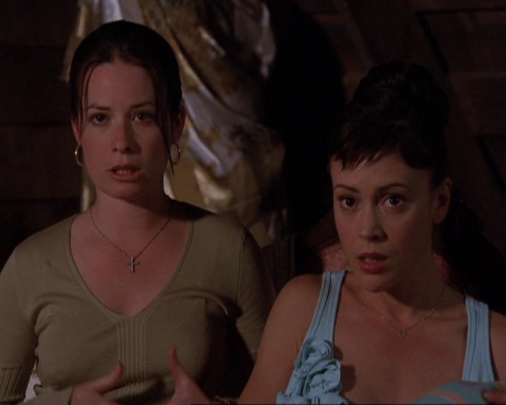 Charmed-Online-dot-422WitchWayNow1689.jpg