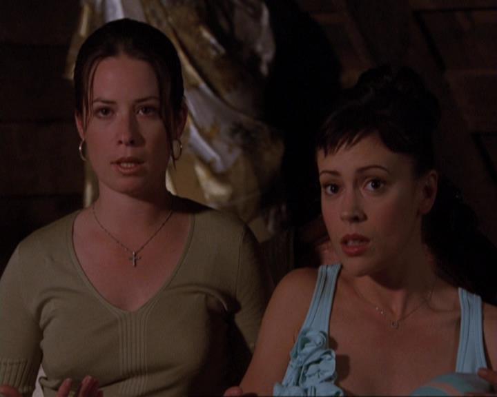 Charmed-Online-dot-422WitchWayNow1691.jpg