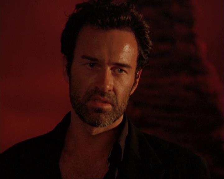 Charmed-Online-dot-422WitchWayNow1804.jpg