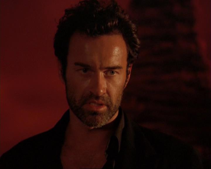 Charmed-Online-dot-422WitchWayNow1835.jpg Charmed-Online-dot-422WitchWayNow1835.jpg