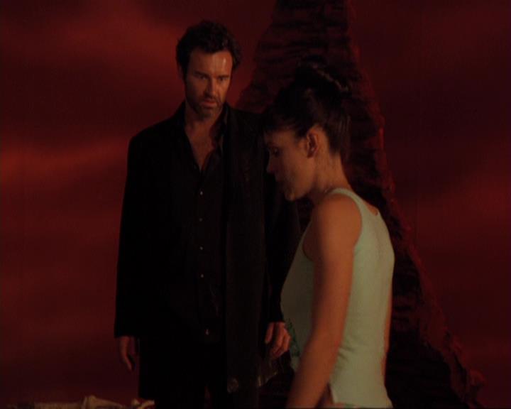 Charmed-Online-dot-422WitchWayNow1839.jpg