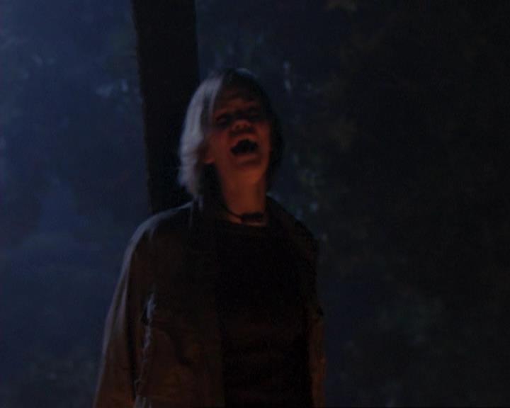 Charmed-Online-dot-422WitchWayNow1989.jpg Charmed-Online-dot-422WitchWayNow1989.jpg