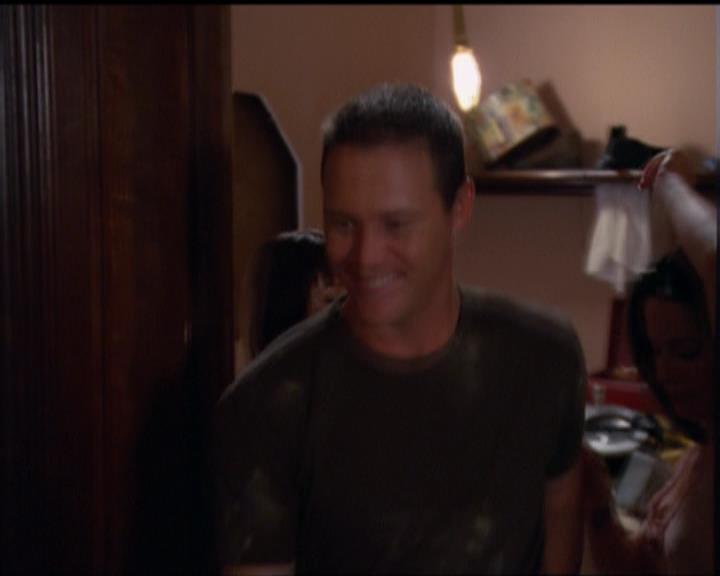 Charmed-Online_dot_net-5x01-2AWitchTail0033.jpg