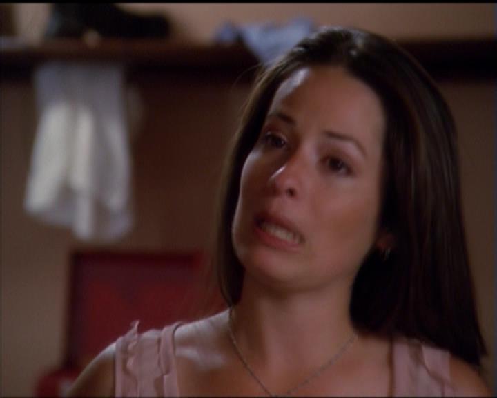 Charmed-Online_dot_net-5x01-2AWitchTail0039.jpg