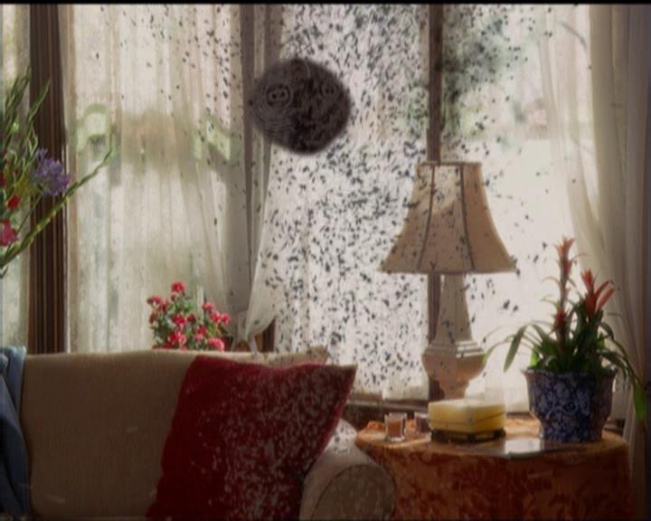 Charmed-Online_dot_net-5x01-2AWitchTail0093.jpg