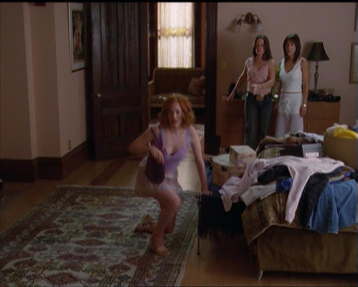 Charmed-Online_dot_net-5x01-2AWitchTail0095.jpg