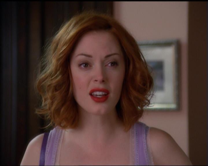Charmed-Online_dot_net-5x01-2AWitchTail0117.jpg