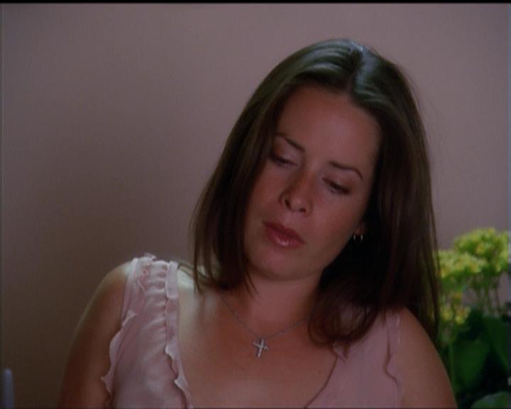 Charmed-Online_dot_net-5x01-2AWitchTail0126.jpg