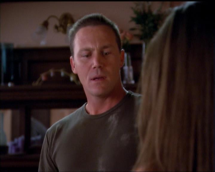 Charmed-Online_dot_net-5x01-2AWitchTail0127.jpg