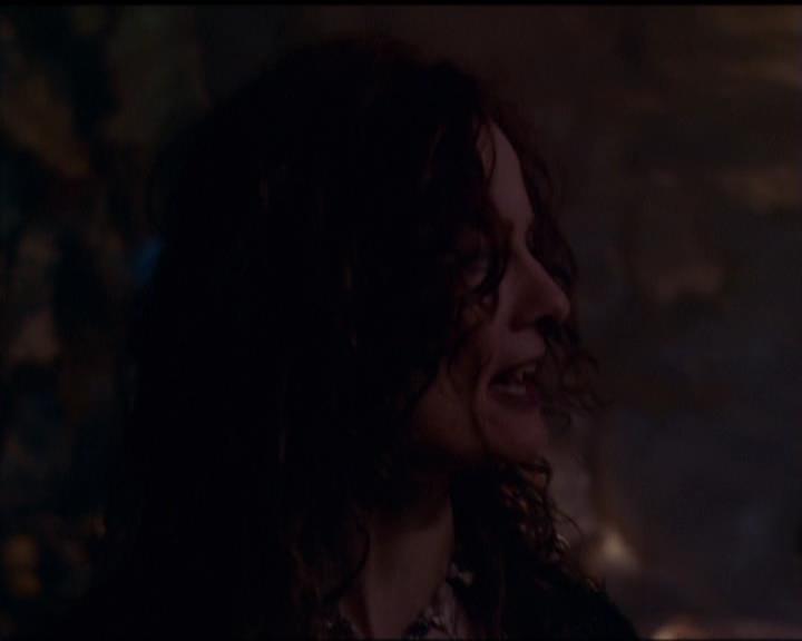 Charmed-Online_dot_net-5x01-2AWitchTail0149.jpg