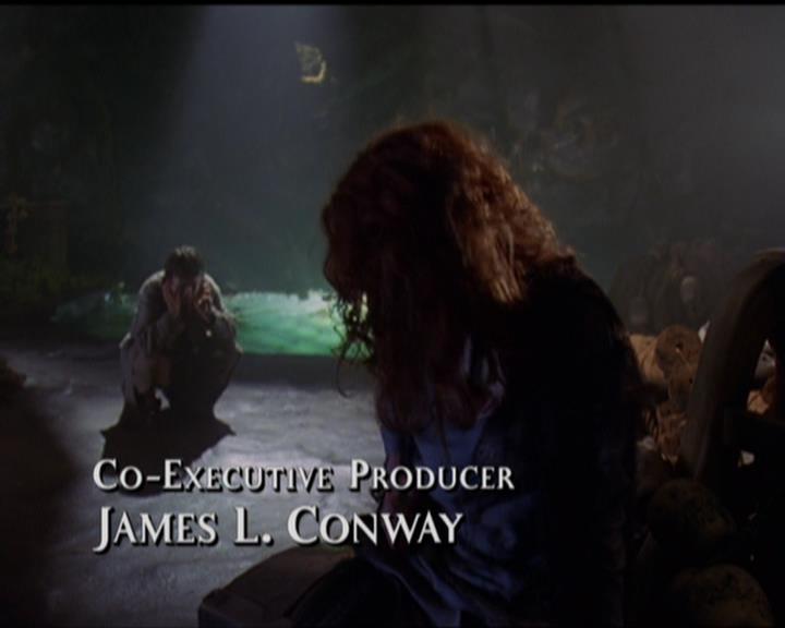Charmed-Online_dot_net-5x01-2AWitchTail0392.jpg