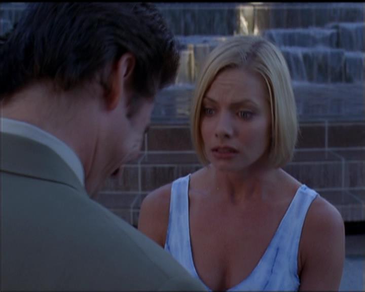 Charmed-Online_dot_net-5x01-2AWitchTail0488.jpg