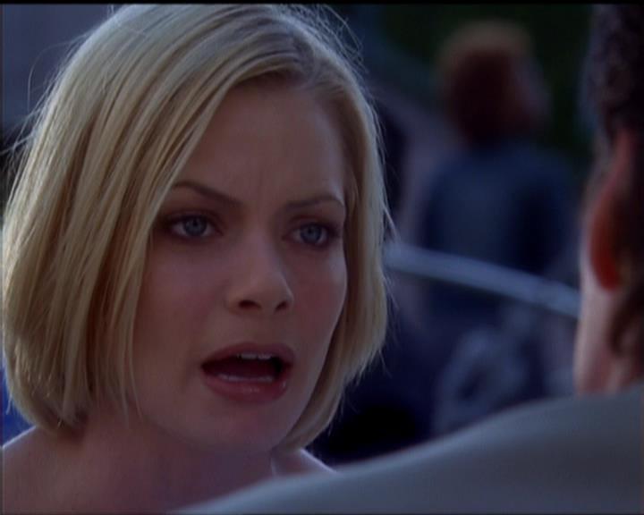 Charmed-Online_dot_net-5x01-2AWitchTail0524.jpg
