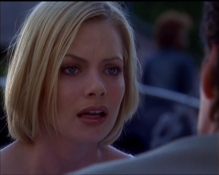 Charmed-Online_dot_net-5x01-2AWitchTail0525.jpg