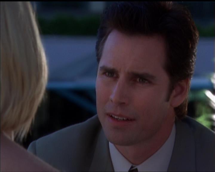 Charmed-Online_dot_net-5x01-2AWitchTail0530.jpg