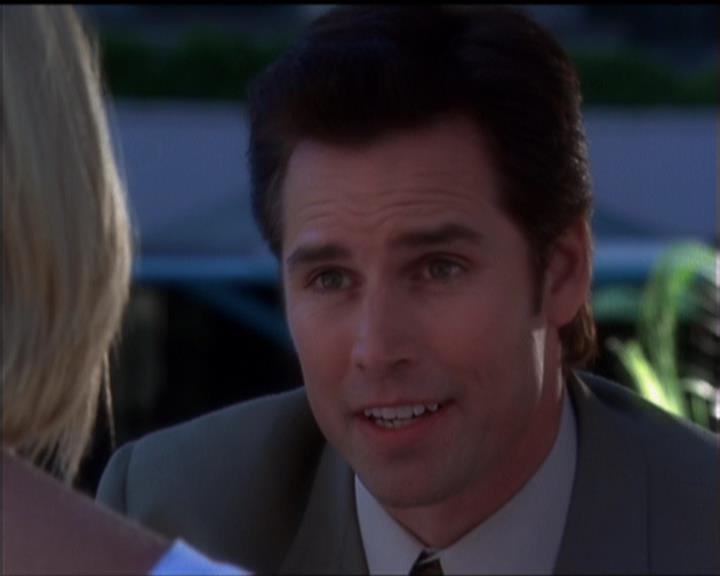 Charmed-Online_dot_net-5x01-2AWitchTail0536.jpg
