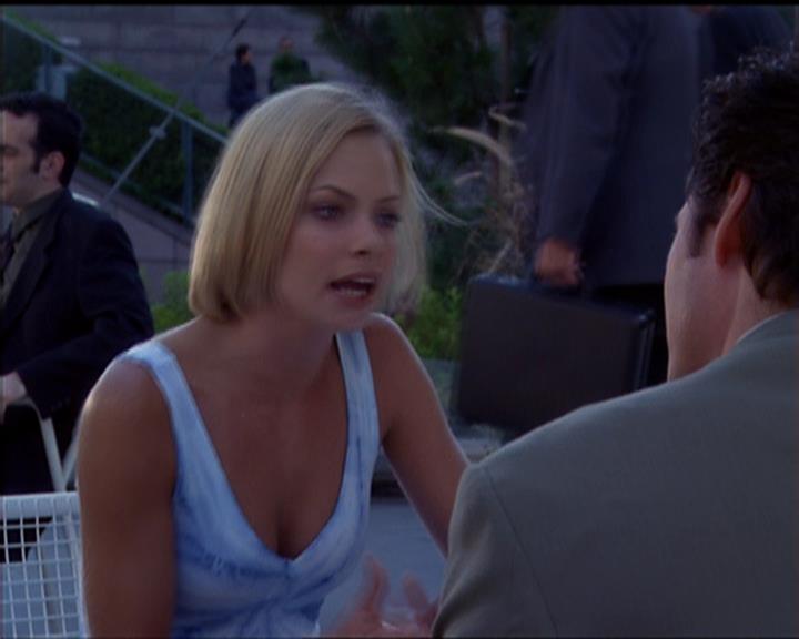 Charmed-Online_dot_net-5x01-2AWitchTail0545.jpg