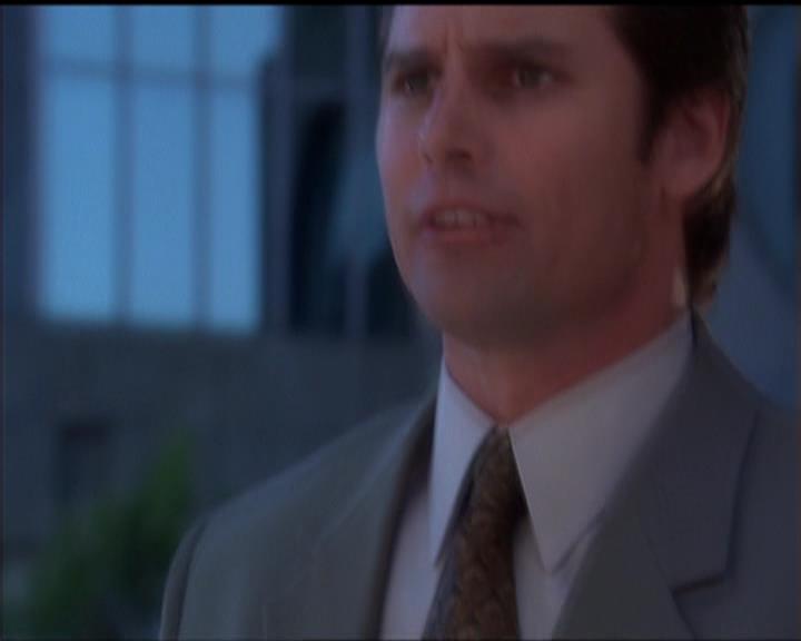 Charmed-Online_dot_net-5x01-2AWitchTail0579.jpg