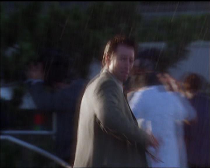 Charmed-Online_dot_net-5x01-2AWitchTail0590.jpg