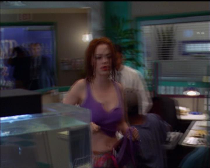 Charmed-Online_dot_net-5x01-2AWitchTail0621.jpg