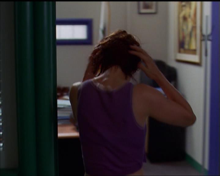 Charmed-Online_dot_net-5x01-2AWitchTail0631.jpg