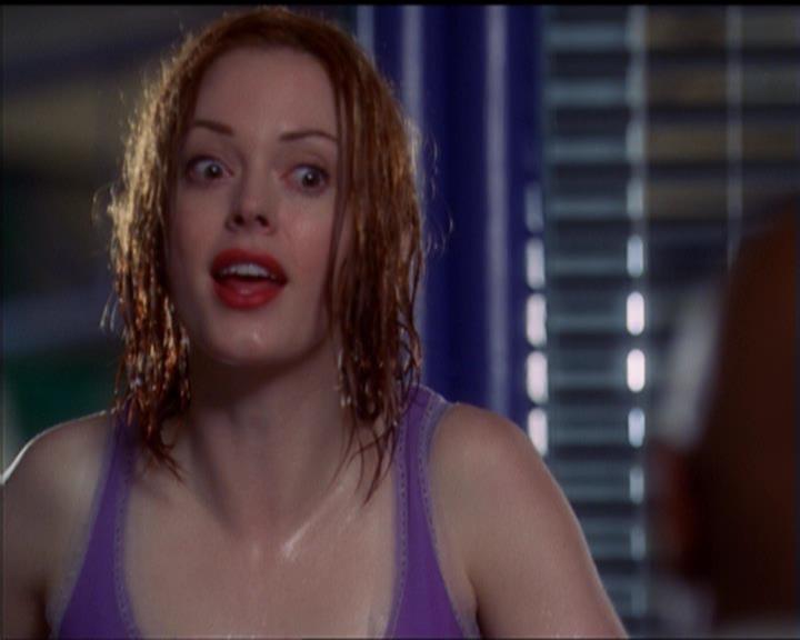 Charmed-Online_dot_net-5x01-2AWitchTail0654.jpg
