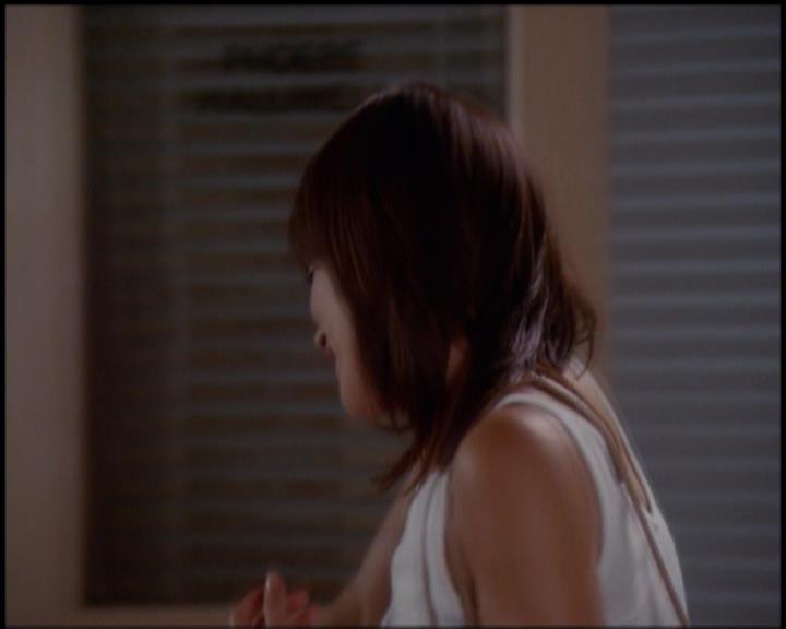 Charmed-Online_dot_net-5x01-2AWitchTail0700.jpg