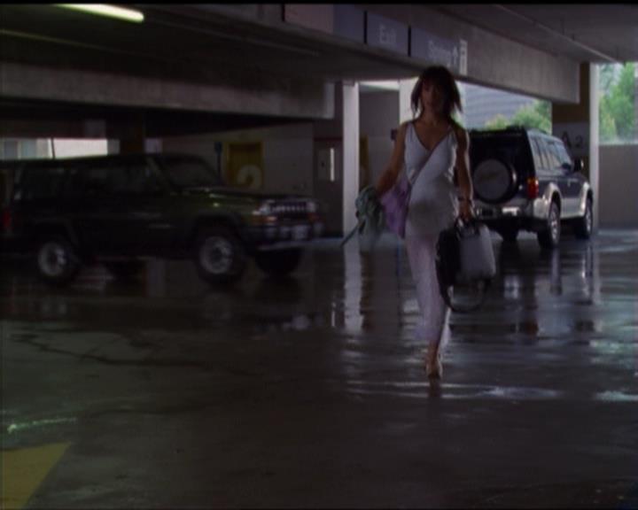 Charmed-Online_dot_net-5x01-2AWitchTail0726.jpg