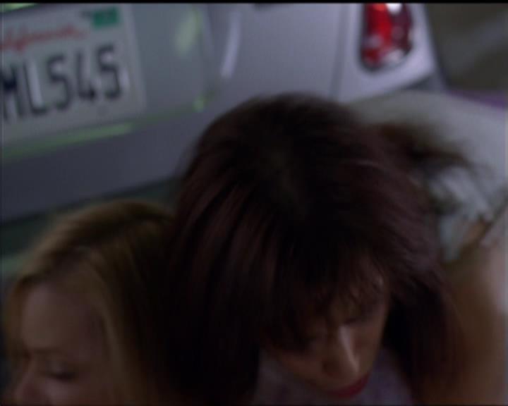 Charmed-Online_dot_net-5x01-2AWitchTail0776.jpg