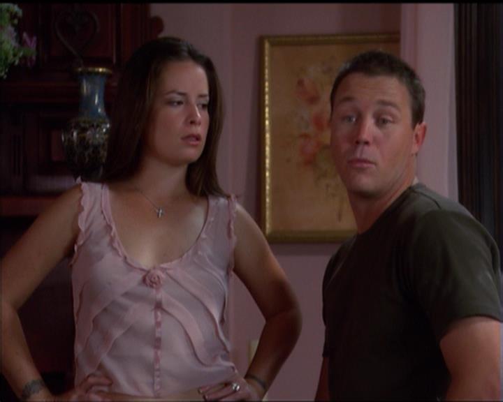 Charmed-Online_dot_net-5x01-2AWitchTail0889.jpg