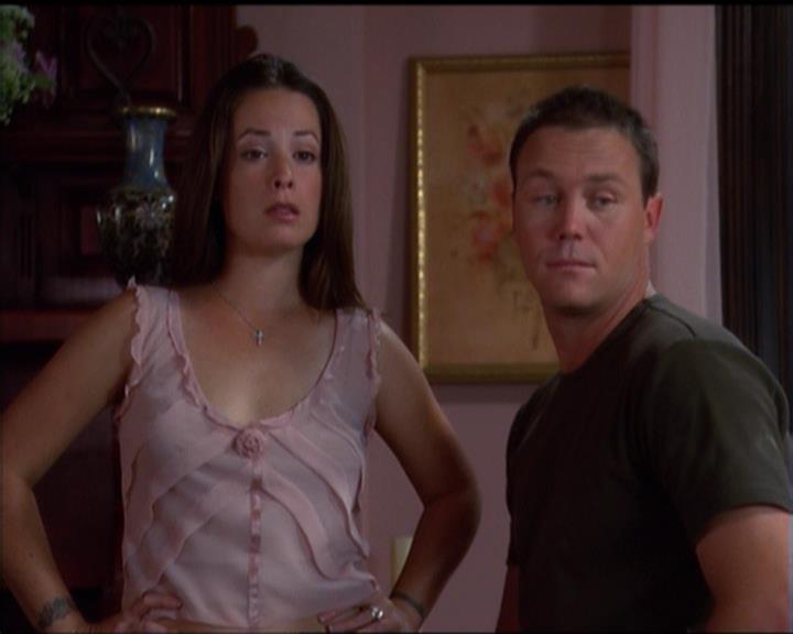 Charmed-Online_dot_net-5x01-2AWitchTail0891.jpg